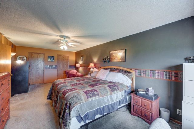 18071 65th Rd, Winfield, KS 67156