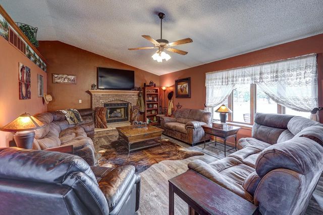 18071 65th Rd, Winfield, KS 67156