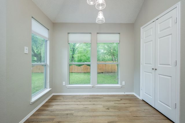 912 Cole Avenue, Denton, TX 76208