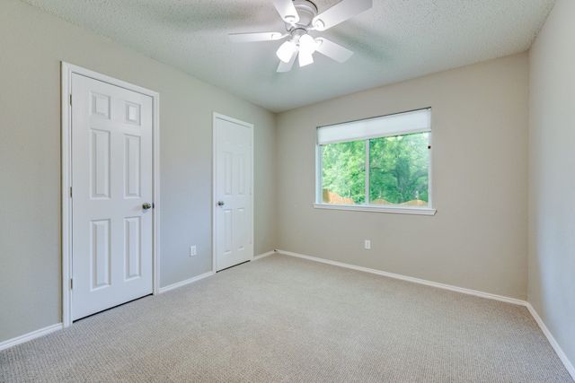 912 Cole Avenue, Denton, TX 76208