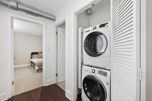 2204 Stafford Avenue 202, Raleigh, NC 27607