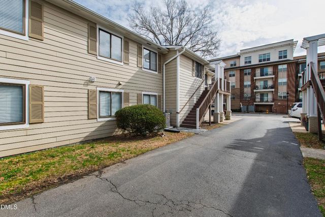 2204 Stafford Avenue 202, Raleigh, NC 27607