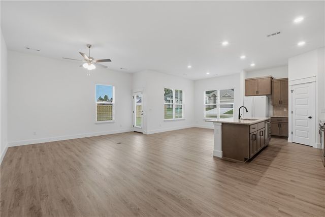 5127 Vista Avenue, Springdale, AR 72762
