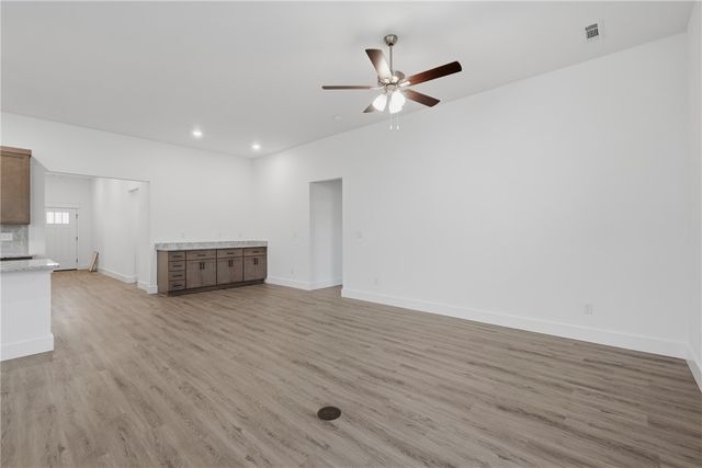 5127 Vista Avenue, Springdale, AR 72762