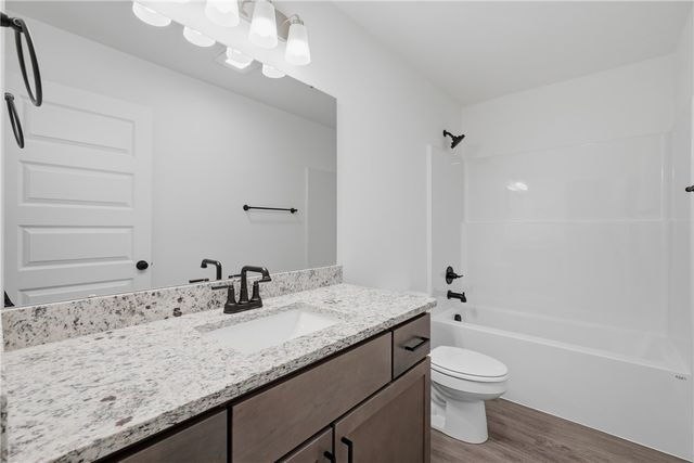 5127 Vista Avenue, Springdale, AR 72762