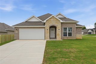 5127 Vista Avenue, Springdale, AR 72762