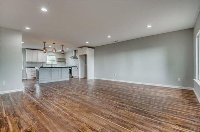 303 E Monte Carlo Boulevard, Princeton, TX 75407