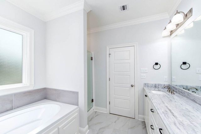 205 Turner St, Schriever, LA 70395