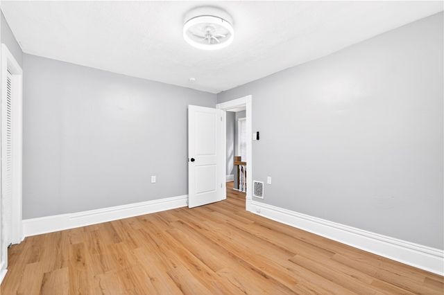 410 Kendal St, Coraopolis, PA 15108