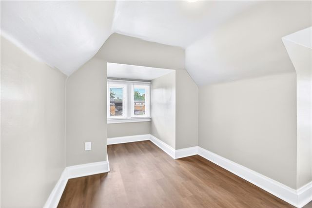 410 Kendal St, Coraopolis, PA 15108