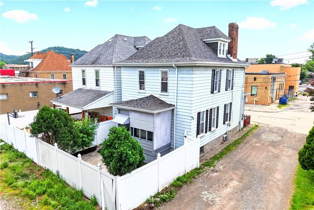 410 Kendal St, Coraopolis, PA 15108