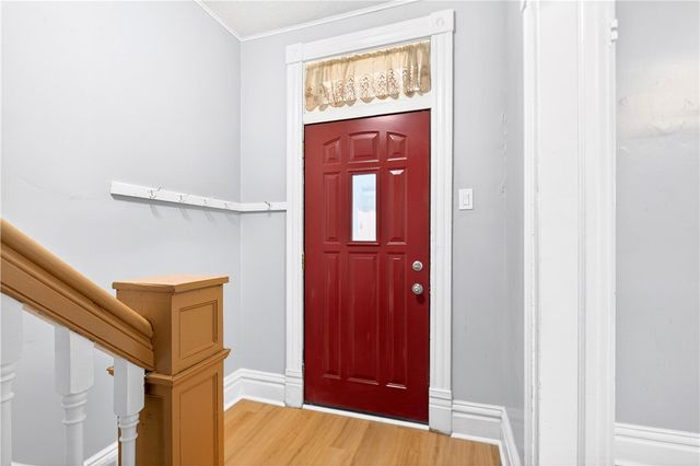 410 Kendal St, Coraopolis, PA 15108