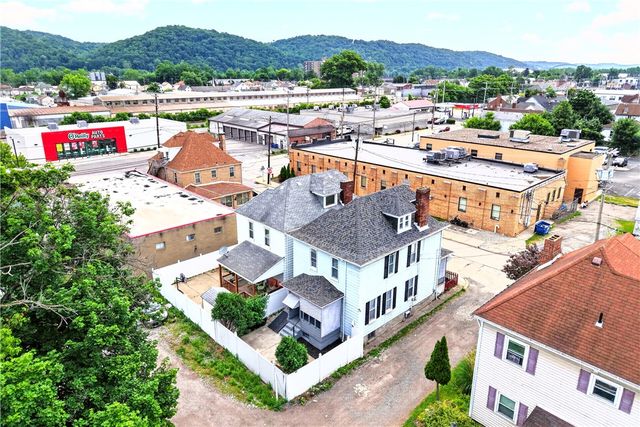 410 Kendal St, Coraopolis, PA 15108