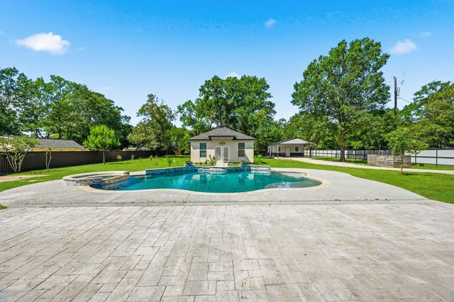 19338 Riverwalk Drive, Porter, TX 77365
