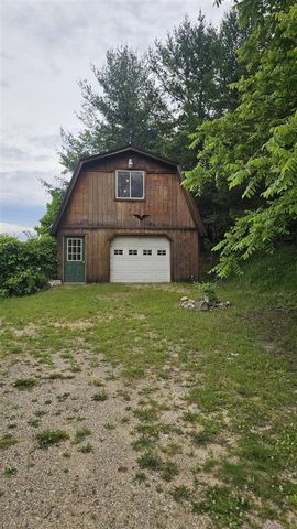 1500 N Newaygo Road, Bailey, MI 49303