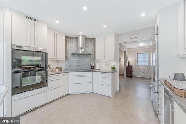 9908 CARTER RD, Bethesda, MD 20817