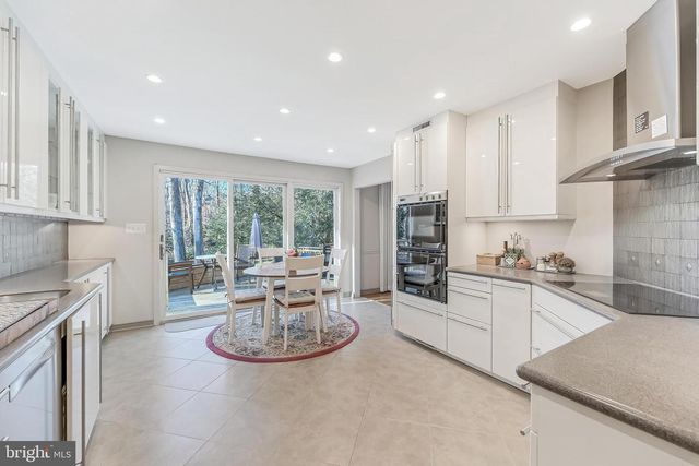 9908 CARTER RD, Bethesda, MD 20817