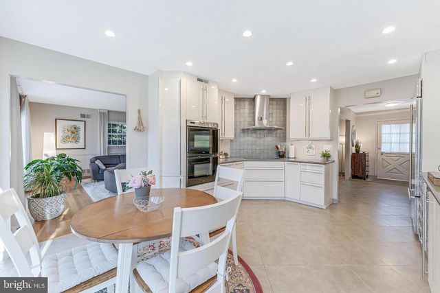 9908 CARTER RD, Bethesda, MD 20817