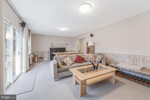 9908 CARTER RD, Bethesda, MD 20817