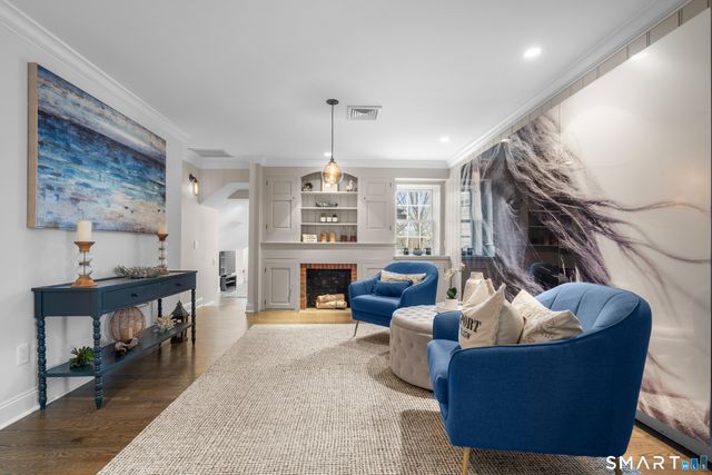 282 North Avenue, Westport, CT 06880