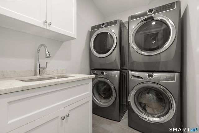 282 North Avenue, Westport, CT 06880