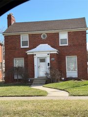 16130 Whitcomb Street, Detroit, MI 48235