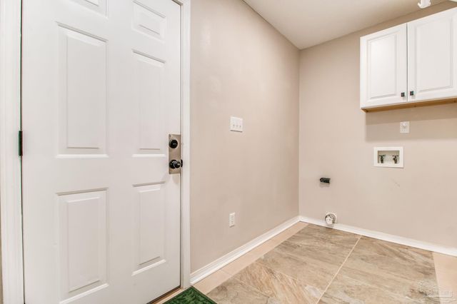 1225 Grand Ridge Cir, Gulf Breeze, FL 32563