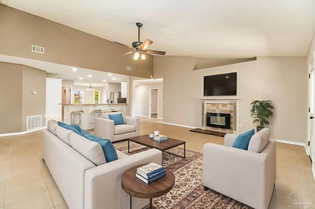 1225 Grand Ridge Cir, Gulf Breeze, FL 32563