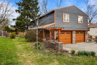 2506 Brett Drive, Champaign, IL 61821