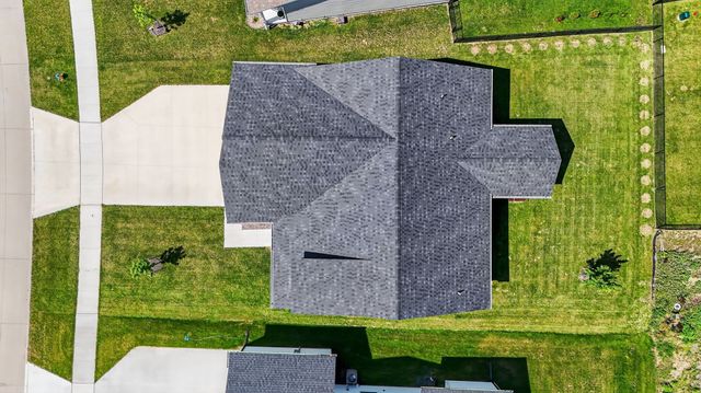 713 NE Country Meadow Drive, Ankeny, IA 50021
