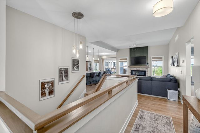 713 NE Country Meadow Drive, Ankeny, IA 50021