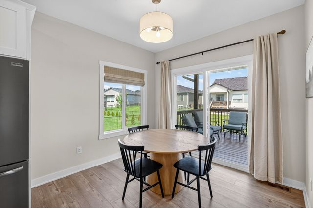 713 NE Country Meadow Drive, Ankeny, IA 50021