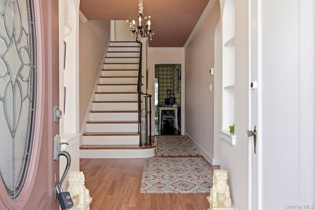 1671 Bay Boulevard, Atlantic Beach, NY 11509