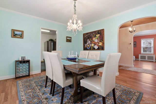 1671 Bay Boulevard, Atlantic Beach, NY 11509