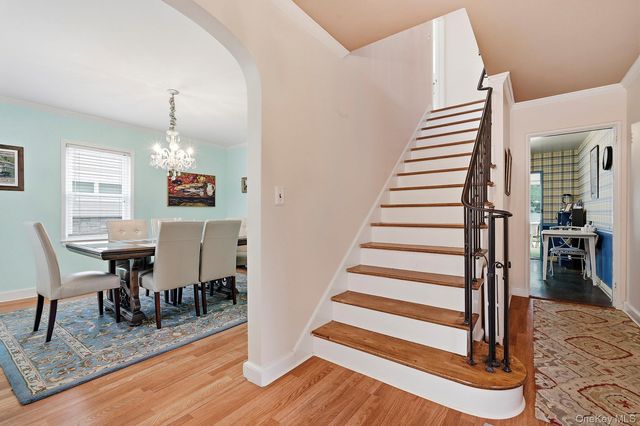 1671 Bay Boulevard, Atlantic Beach, NY 11509