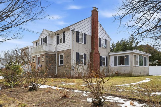 1671 Bay Boulevard, Atlantic Beach, NY 11509