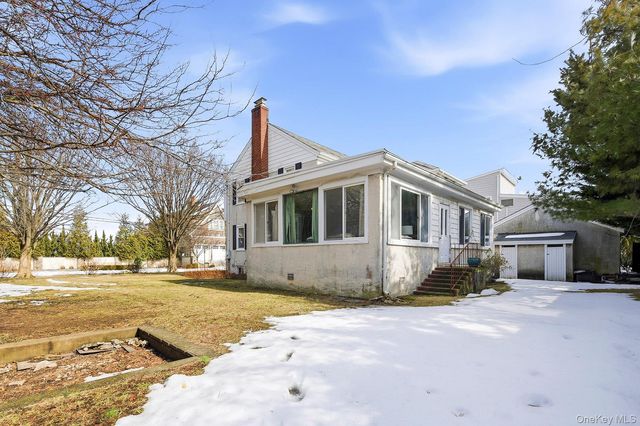 1671 Bay Boulevard, Atlantic Beach, NY 11509