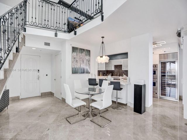 3370 Hidden Bay Dr TS2810, Aventura, FL 33180