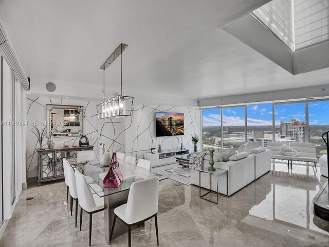 3370 Hidden Bay Dr TS2810, Aventura, FL 33180