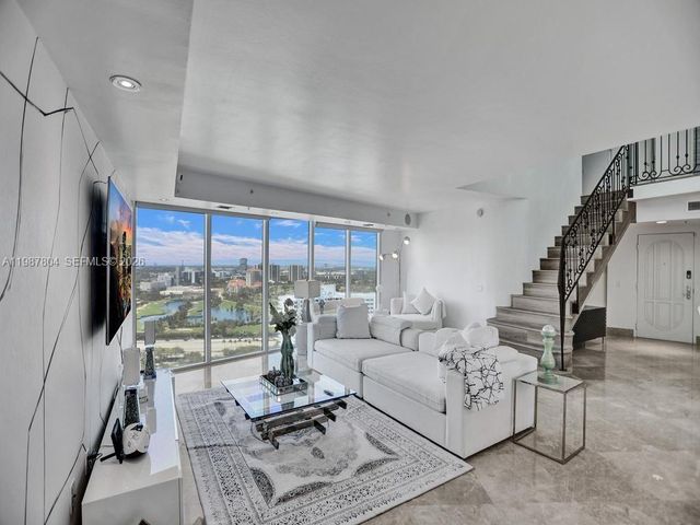 3370 Hidden Bay Dr TS2810, Aventura, FL 33180