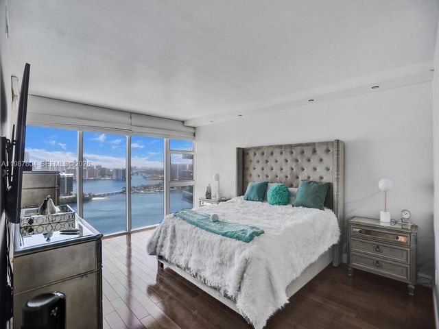 3370 Hidden Bay Dr TS2810, Aventura, FL 33180