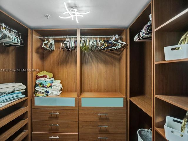 3370 Hidden Bay Dr TS2810, Aventura, FL 33180