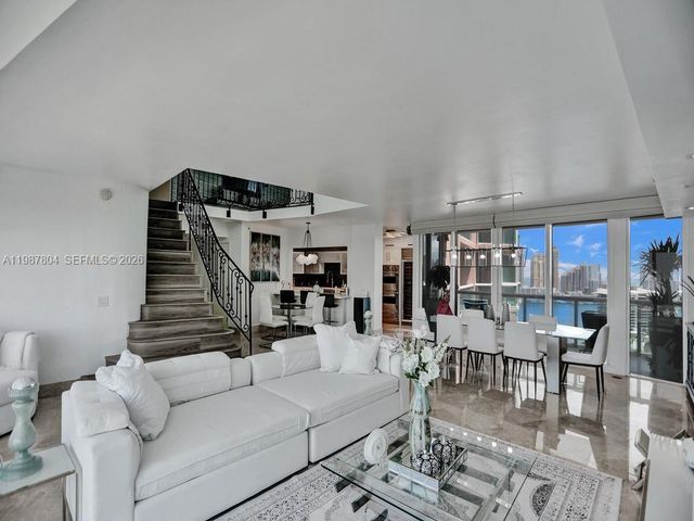 3370 Hidden Bay Dr TS2810, Aventura, FL 33180