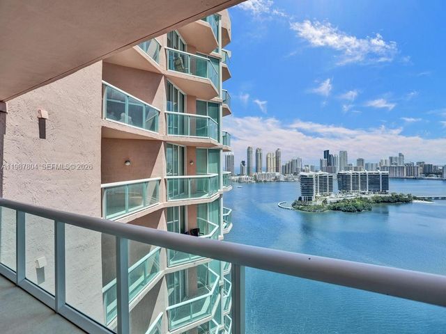 3370 Hidden Bay Dr TS2810, Aventura, FL 33180