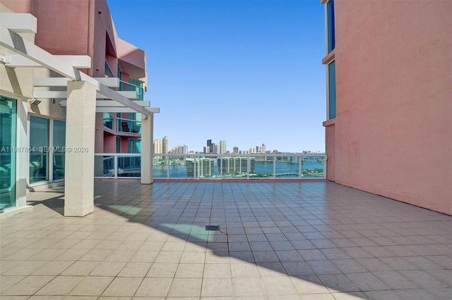 3370 Hidden Bay Dr TS2810, Aventura, FL 33180