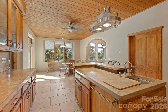 97 Old Cove Road, Black Mountain, NC 28711