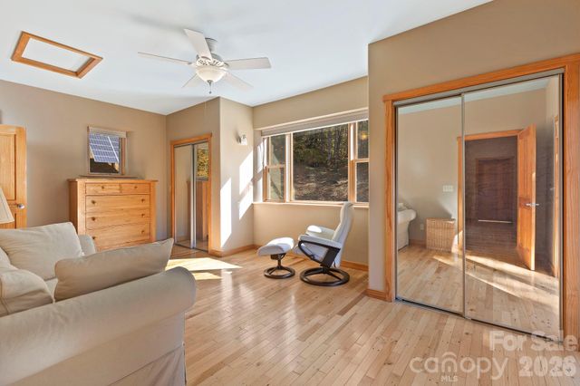 97 Old Cove Road, Black Mountain, NC 28711