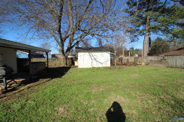 609 Bellemeade Street SW, Decatur, AL 35601