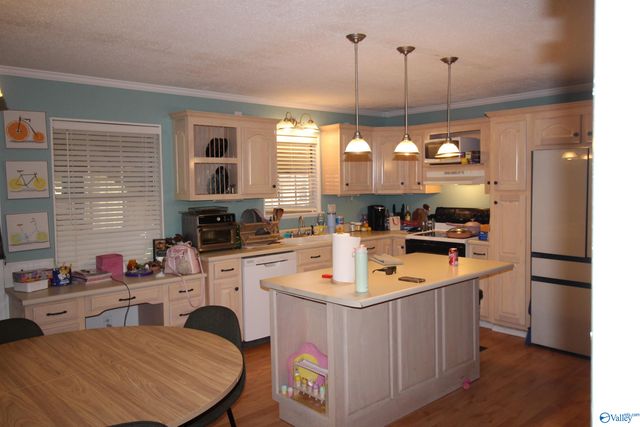 609 Bellemeade Street SW, Decatur, AL 35601