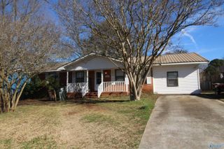 609 Bellemeade Street SW, Decatur, AL 35601